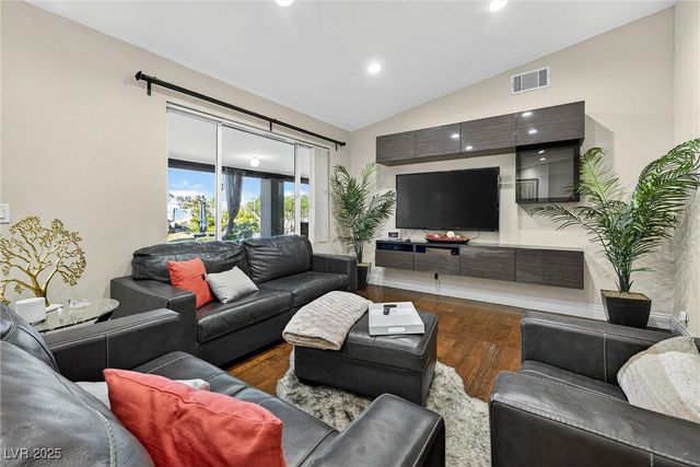 3183 Ramrod Street, Las Vegas, NV 89108