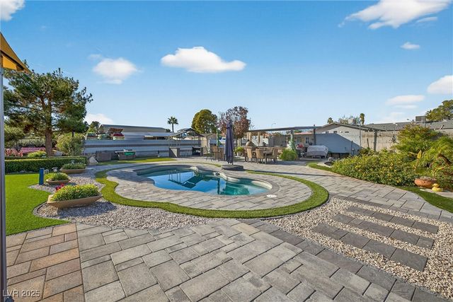 3183 Ramrod Street, Las Vegas, NV 89108