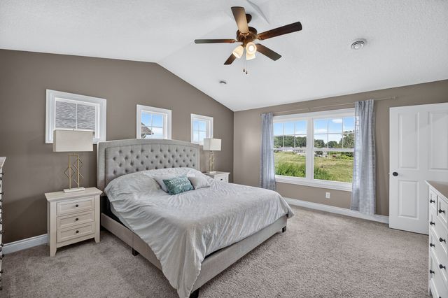 6201 Lillie Avenue, Davenport, IA 52806