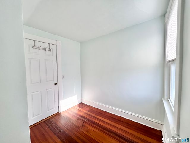 26 Crescent Street, New London, CT 06320