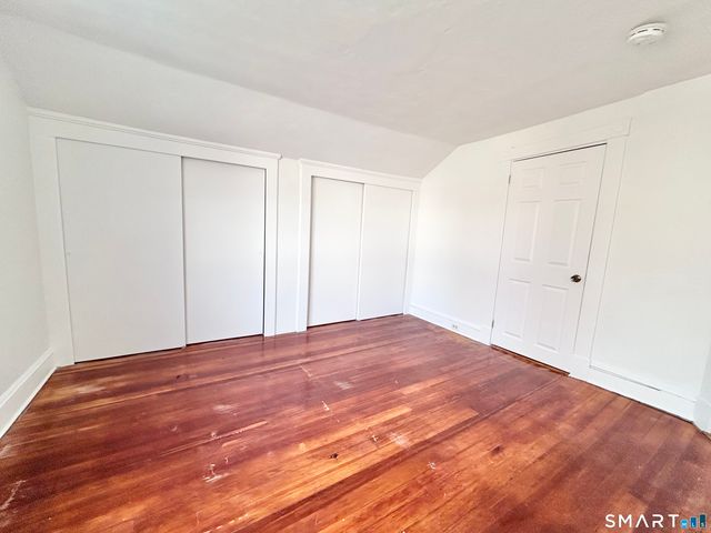 26 Crescent Street, New London, CT 06320