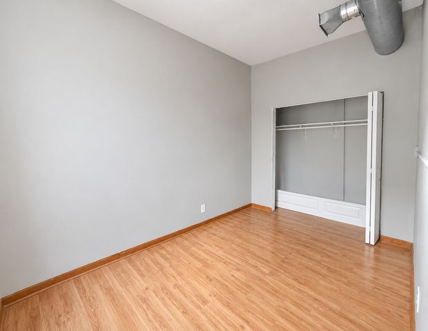 1854 S Ashland Avenue 2R, Chicago, IL 60608