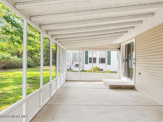 331 Barbados Drive N, Toms River, NJ 08757