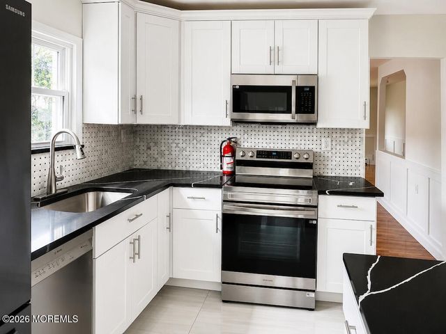 331 Barbados Drive N, Toms River, NJ 08757
