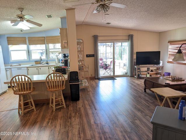 126 MAGNOLIA Trail, Satsuma, FL 32189