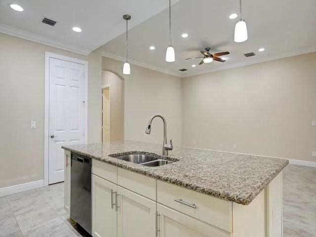 7474 Great Oak Place, Vero Beach, FL 32966