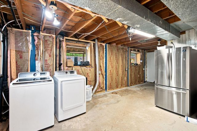 10201 209th Street N, Forest Lake, MN 55025