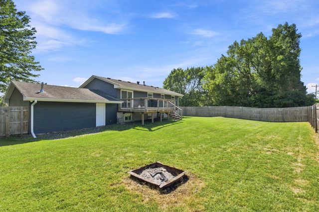 10201 209th Street N, Forest Lake, MN 55025