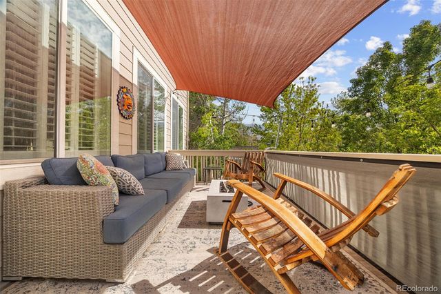 10528 Applebrook Circle, Highlands Ranch, CO 80130