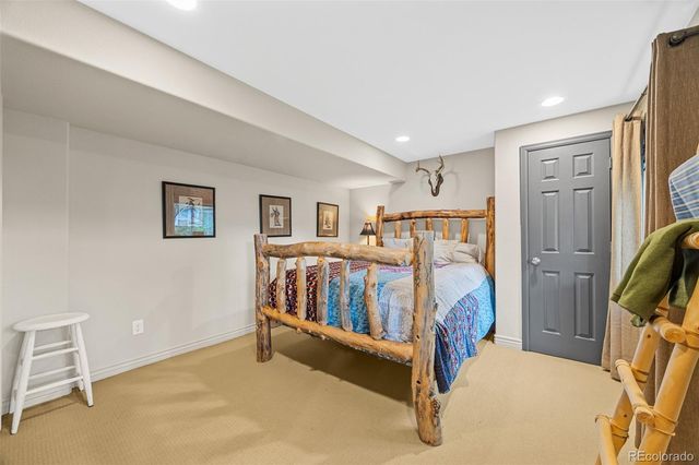10528 Applebrook Circle, Highlands Ranch, CO 80130