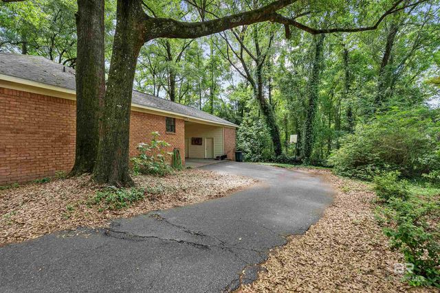 710 Holly Drive, Fairhope, AL 36532