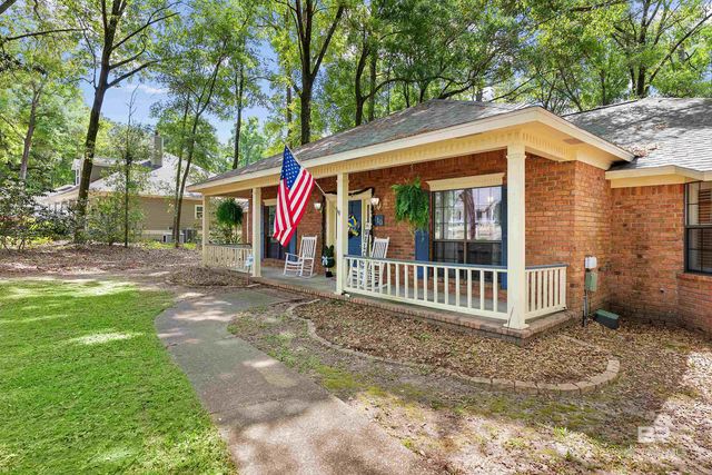 710 Holly Drive, Fairhope, AL 36532