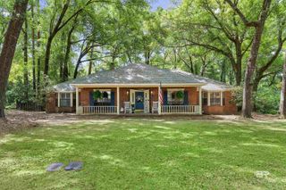 710 Holly Drive, Fairhope, AL 36532