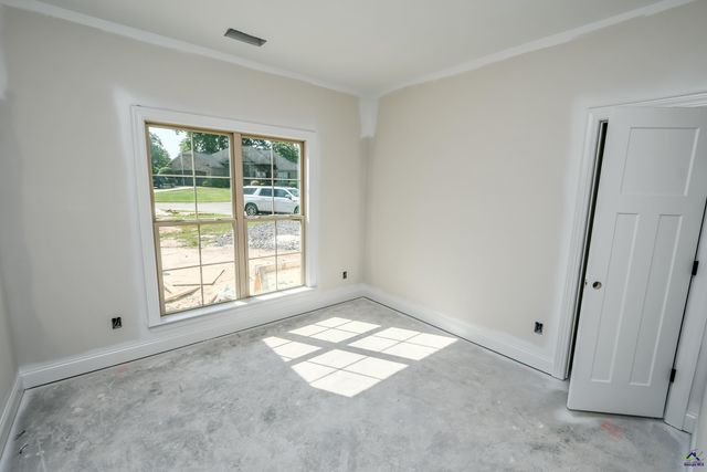 102 Rinns Way, Perry, GA 31069