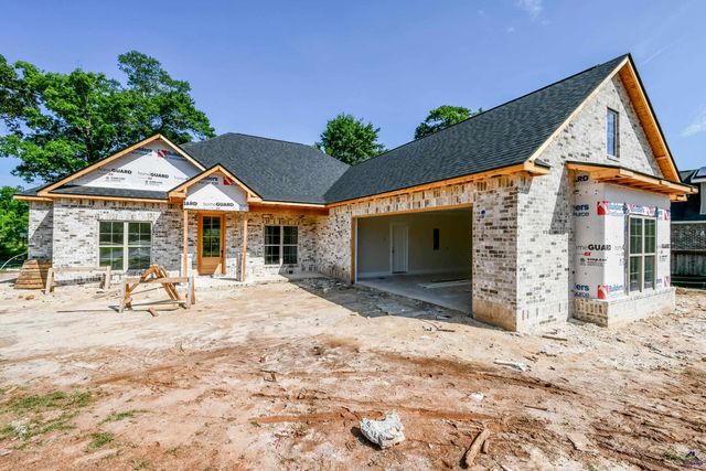 102 Rinns Way, Perry, GA 31069