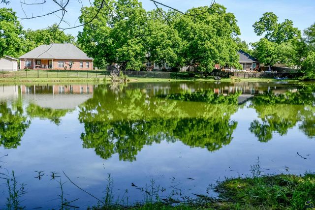 102 Rinns Way, Perry, GA 31069