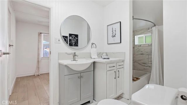 215 N Mcclay, Santa Ana, CA 92701