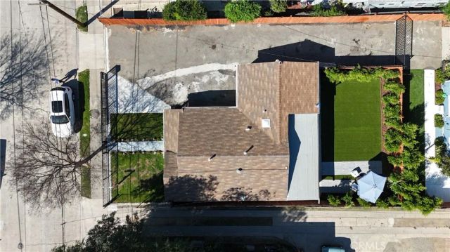 215 N Mcclay, Santa Ana, CA 92701