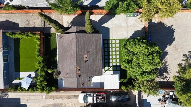 215 N Mcclay, Santa Ana, CA 92701