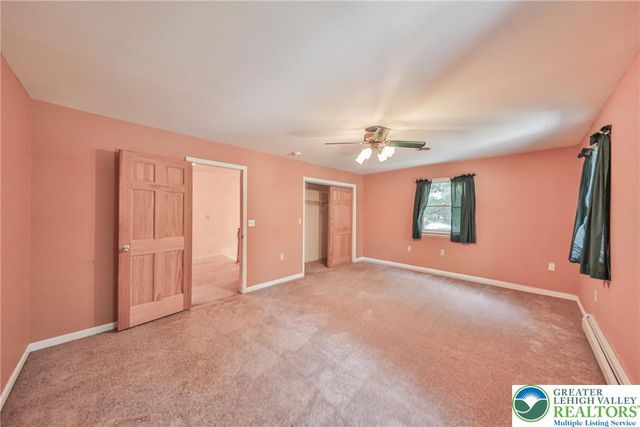 152 Inverhouse Road, Price Twp, PA 18332
