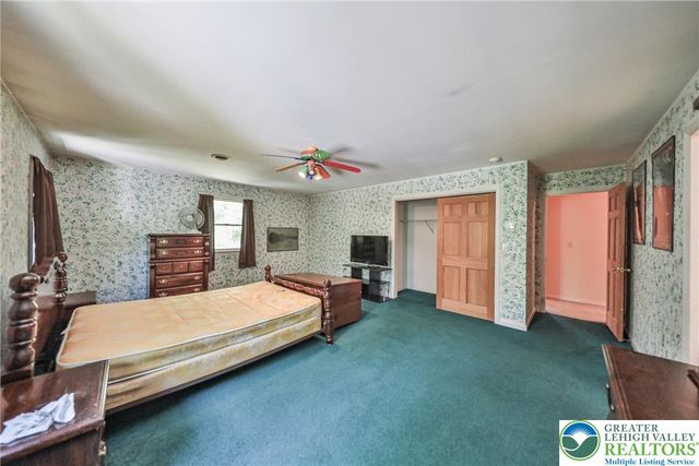 152 Inverhouse Road, Price Twp, PA 18332