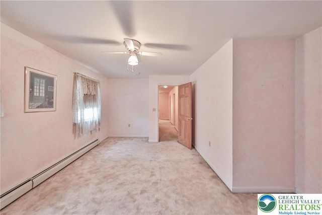 152 Inverhouse Road, Price Twp, PA 18332