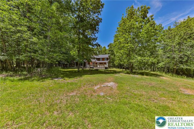 152 Inverhouse Road, Price Twp, PA 18332