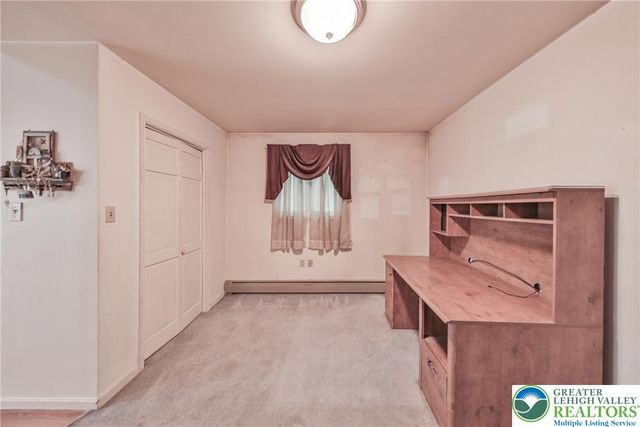 152 Inverhouse Road, Price Twp, PA 18332