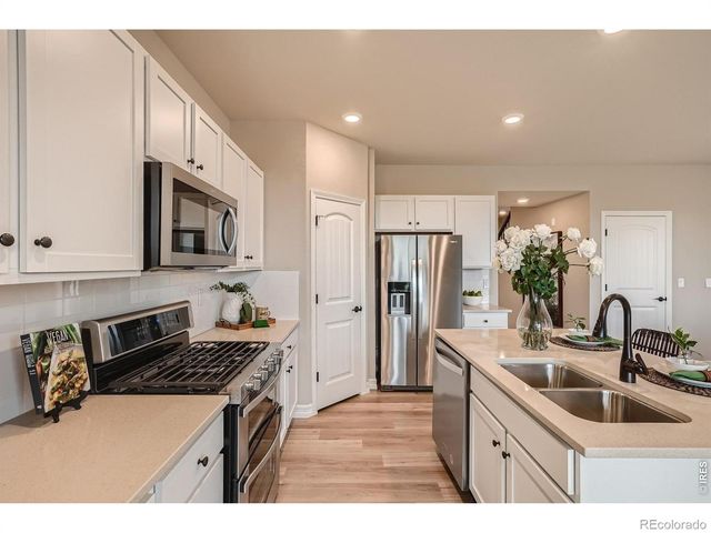 594 Crestone Street, Johnstown, CO 80534