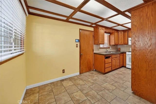 1540 Pico, San Fernando, CA 91340