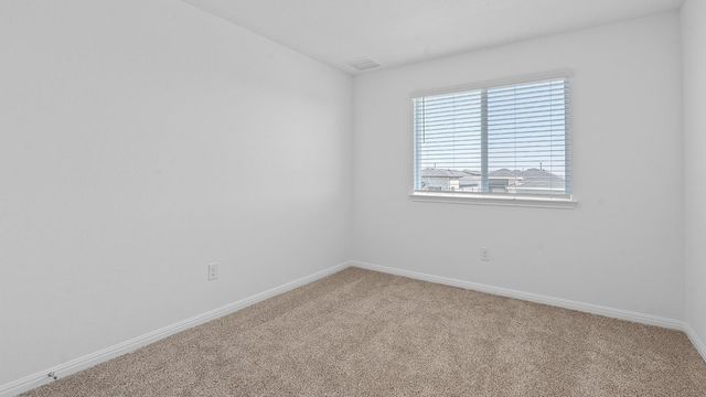 450 Globe Mallow CIR, Kyle, TX 78640