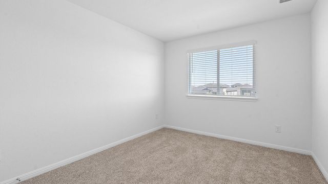 450 Globe Mallow CIR, Kyle, TX 78640