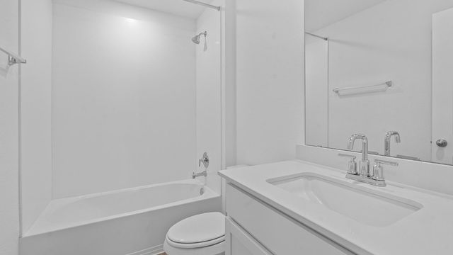 450 Globe Mallow CIR, Kyle, TX 78640