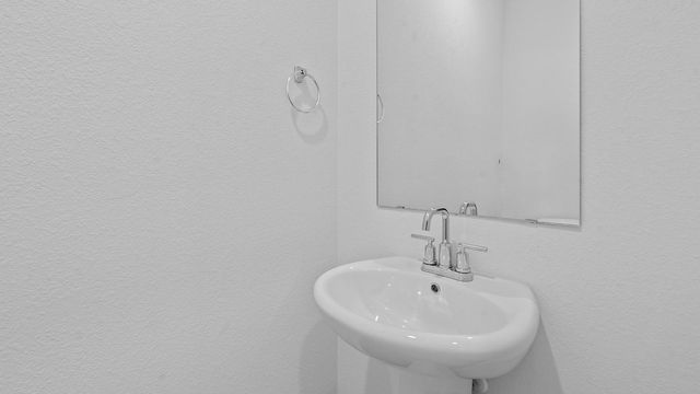 450 Globe Mallow CIR, Kyle, TX 78640