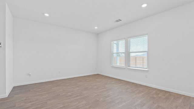 450 Globe Mallow CIR, Kyle, TX 78640