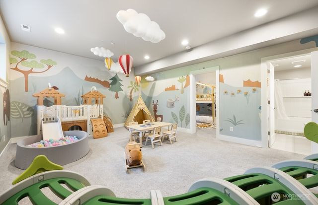 8021 NE 127th Lane, Kirkland, WA 98034