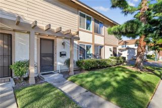 241 W Alton Avenue B, Santa Ana, CA 92707