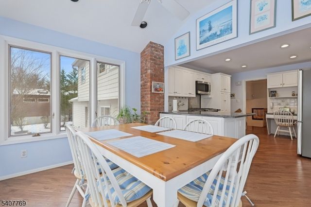 68 E Sherbrooke Pkwy, Livingston Twp., NJ 07039