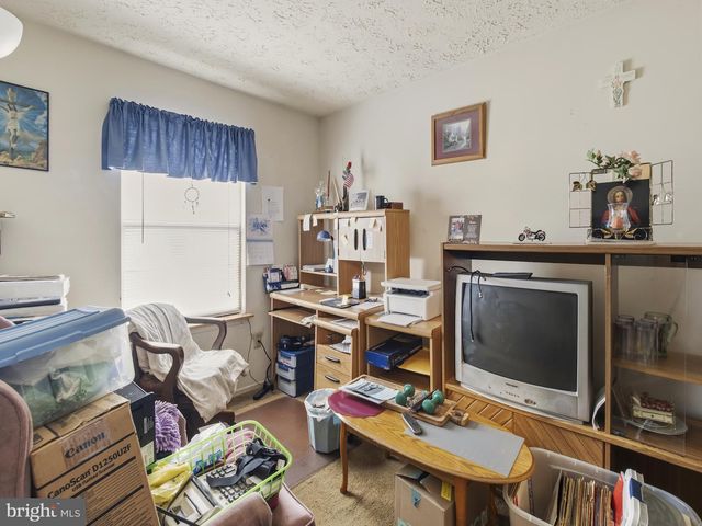 2123 FAIRCHILD CT, Waldorf, MD 20602