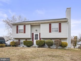 2123 FAIRCHILD CT, Waldorf, MD 20602