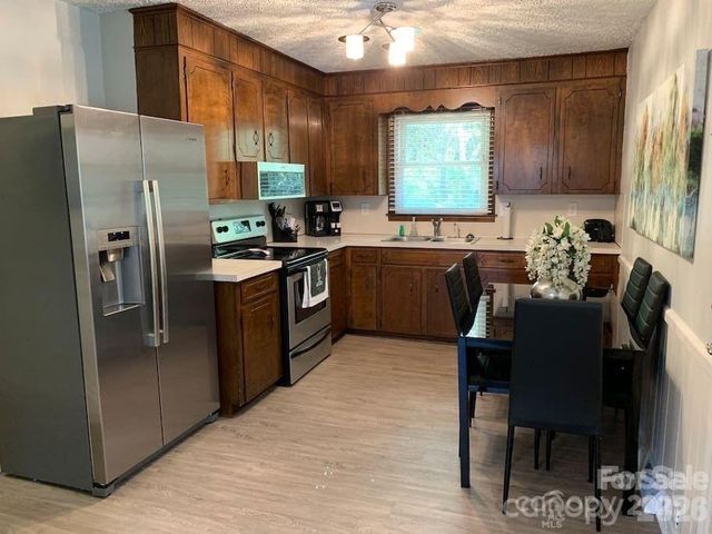 2706 and 2708 Harwell Street, Claremont, NC 28610