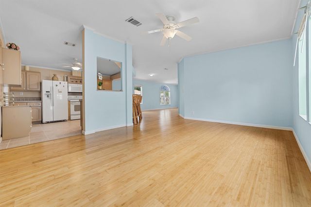 2555 Pga Boulevard #55, Palm Beach Gardens, FL 33410
