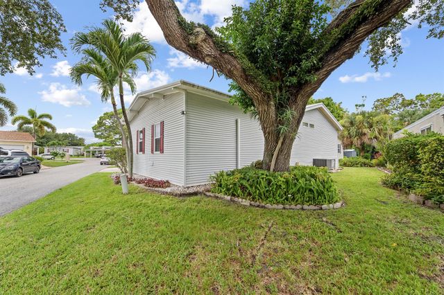 2555 Pga Boulevard #55, Palm Beach Gardens, FL 33410