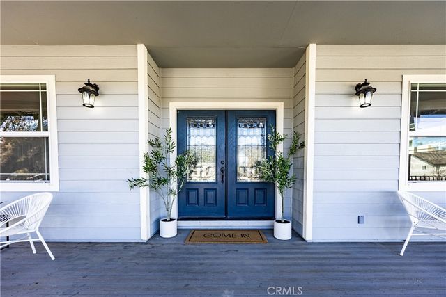 19857 Mountain S, Hidden Valley Lake, CA 95467