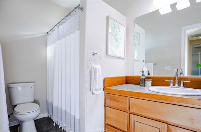 19857 Mountain S, Hidden Valley Lake, CA 95467