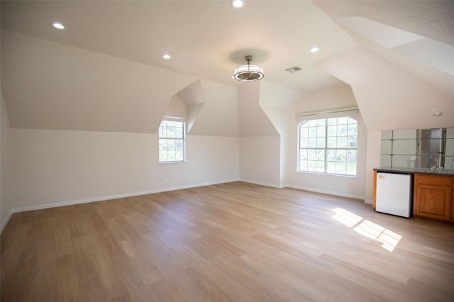 10108 Spicewood Mesa, Austin, TX 78759