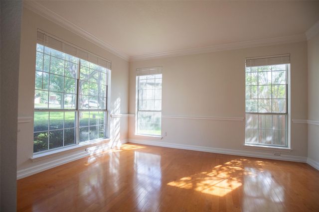 10108 Spicewood Mesa, Austin, TX 78759