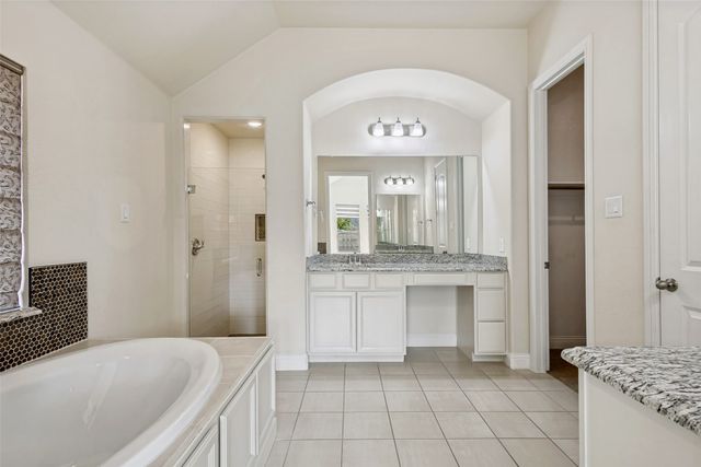 904 Lady Bird Drive, Mckinney, TX 75071