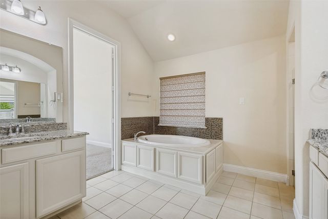 904 Lady Bird Drive, Mckinney, TX 75071