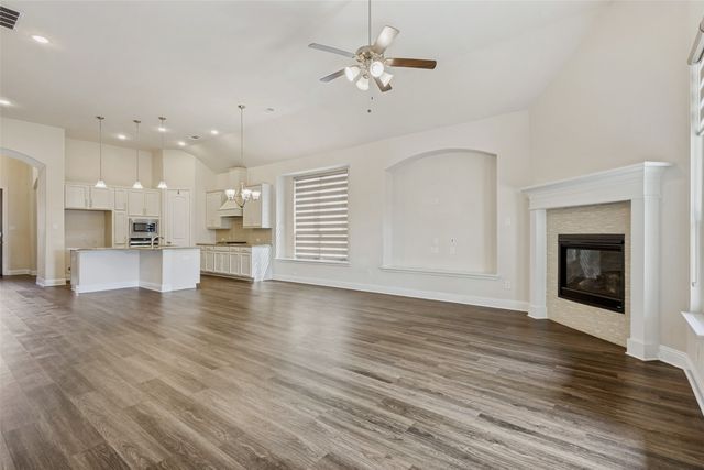 904 Lady Bird Drive, Mckinney, TX 75071